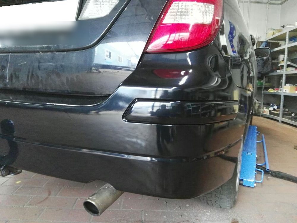 Stoßstangenreparatur – nachher